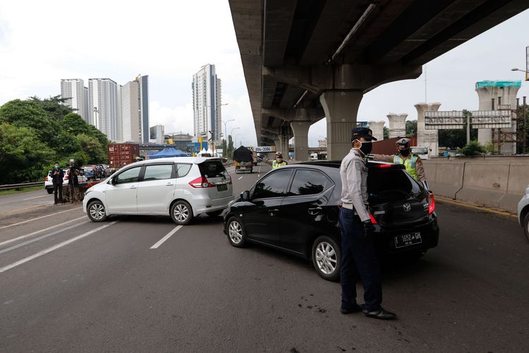 Dua Hari Larangan Mudik Berjalan, 2.909 Kendaraan Gagal Keluar Jakarta