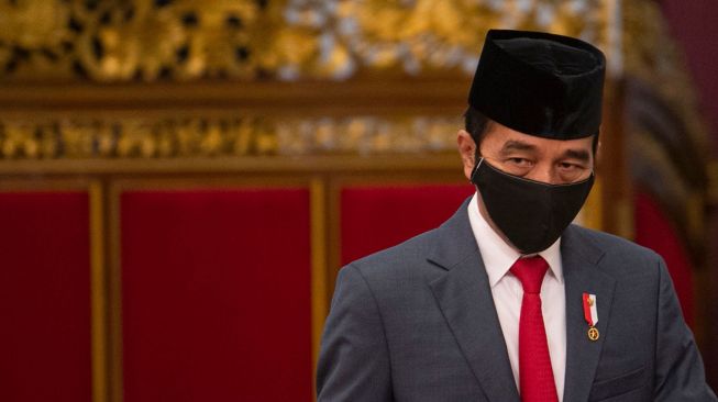Jokowi Yakin Pendisiplinan Masyarakat Oleh TNI-Polri Bikin Kurva Corona Turun