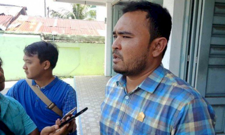 Anggota Dewan Perwakilan Rakyat Kabupaten (DPRK) Aceh Barat, korban teror penggranatan rumah, Ahmad Yani. (ist)