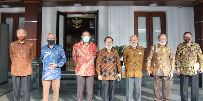 Purnawirawan TNI temui Jokowi. ©Istimewa
