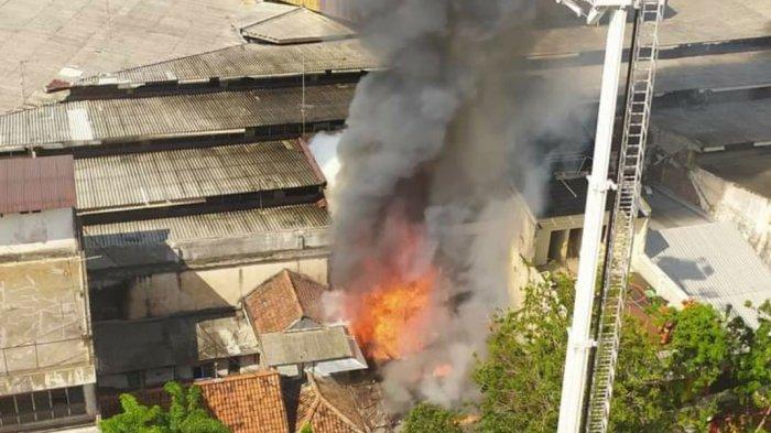 Toko Elektronik di Surabaya Terbakar, 4 Orang Tewas Terpanggang