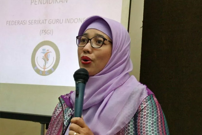 Komisioner Komisi Perlindungan Anak Indonesia (KPAI) Bidang Pendidikan Retno Listyarti