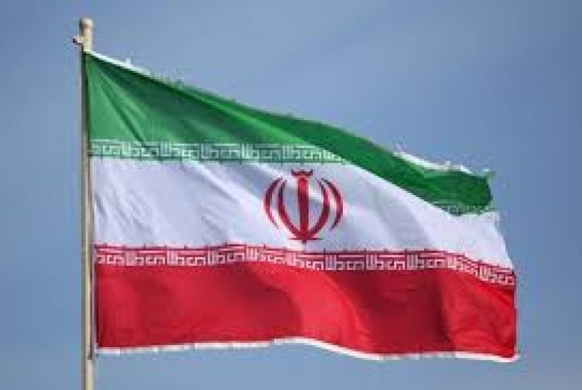 Aliran Garis Keras Iran: Serangan ke AS Harus Menghancurkan Fasilitas dan Banyak Korban Jiwa