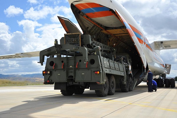 Kongres AS Serukan Penjatuhan Sanksi Pada Turki Karena Beli S-400 Rusia