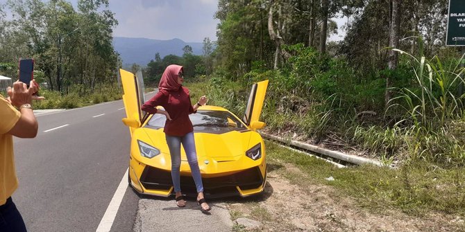 Hanya Lulusan SMP, Suharyanto Berhasil Sulap Sedan Jadi Lamborghini KW