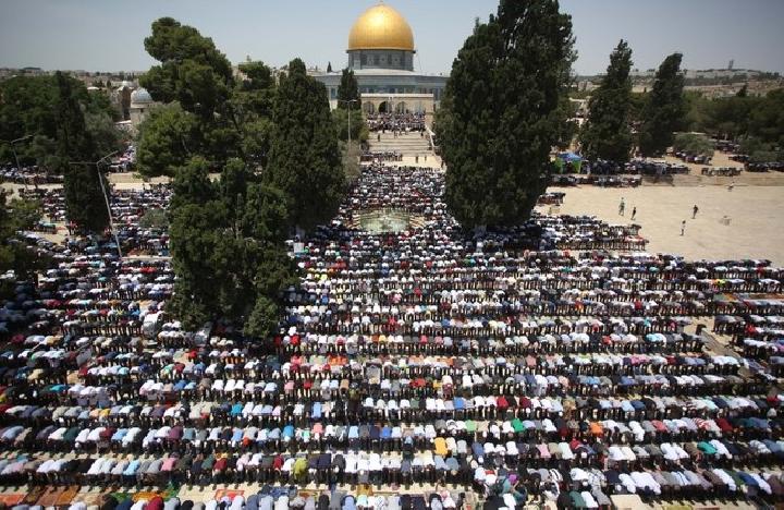 Heboh, Khatib Jumat Masjid Al-Aqsa Diusir Jemaah Karena Abaikan Hamas dan Gaza