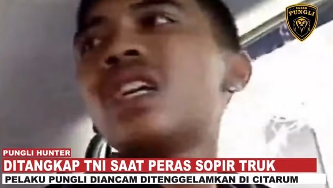 Tertangkap Basah Lakukan Pungli, Preman Mewek Saat Diancam Ditenggelamkan Anggota TNI Ke Sungai Citarum
