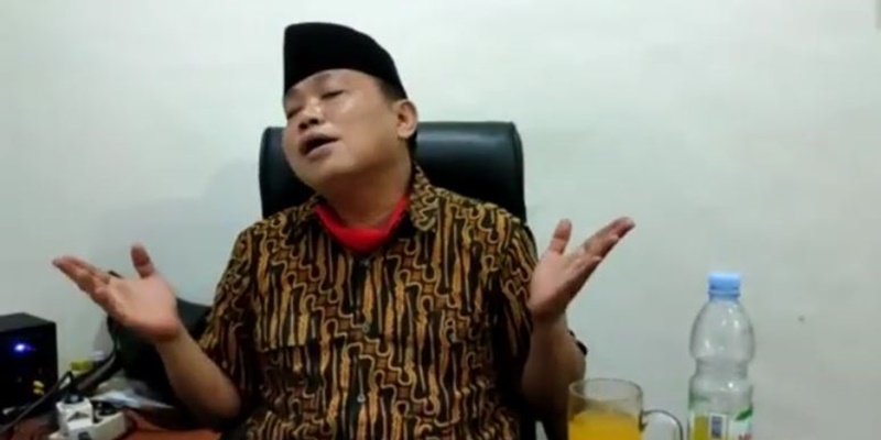 Sambil Lantunkan Lagu Rohani, Arief Poyuono Nasihati Jokowi Masih Ada Mukjizat Allah