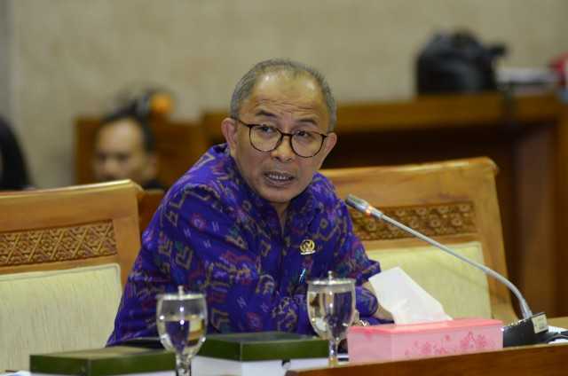 Politikus PKS Pertanyakan Keberanian KPK Periksa Luhut dan Erick Thohir