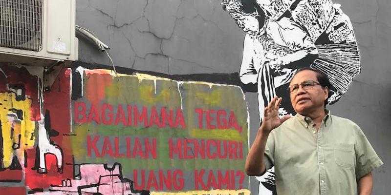 Rizal Ramli: Mural “Bagaimana Tega Kalian Mencuri Uang Kami?” Adalah Fakta Kesejahteraan Rakyat Masih Mimpi