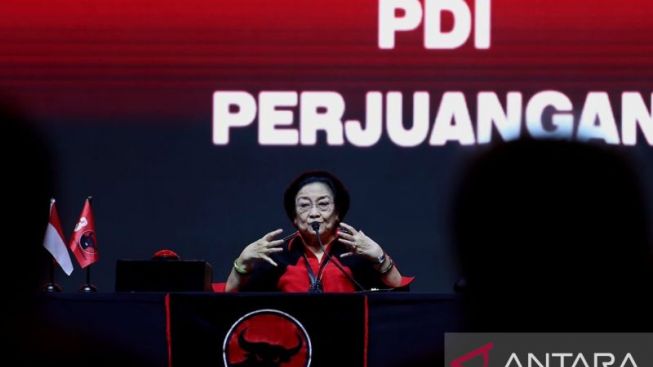 Megawati Diserang Kaum Ibu-ibu Pengajian, Kader PDIP Pasang Badan