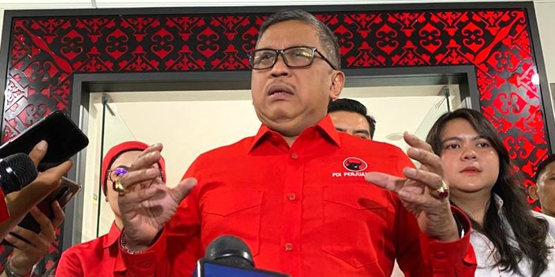 PAN Dukung Ganjar, Hasto PDIP: Partai Tidak Percaya Diri