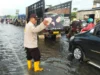 Banjir Rob Kembali Menerjang Jalur Pantura Demak Jateng