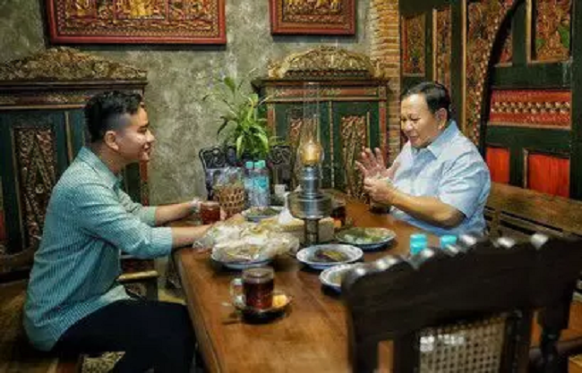 Gibran Bersama Prabowo