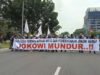 Demo meminta Jokowi mundur