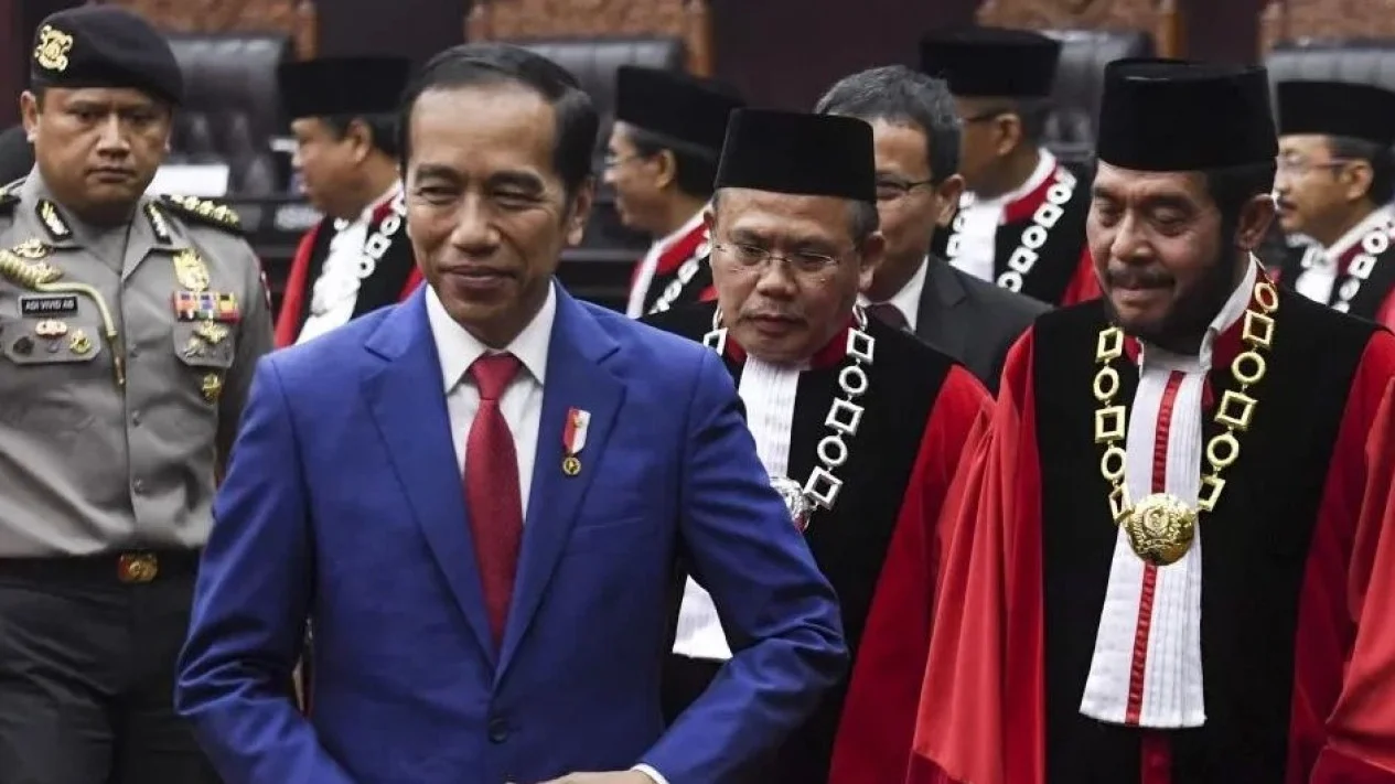 Jokowi, Gibran, dan Anwar Usman Dilaporkan ke KPK Karena Dugaan KKN