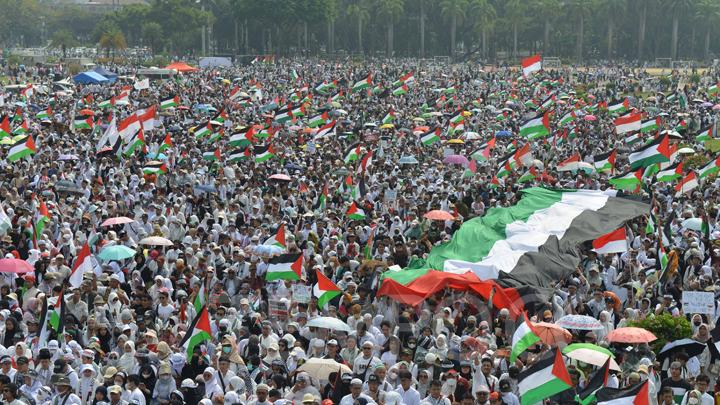 Ribuan Warga Bekasi Turun ke Jalan Bela Palestina